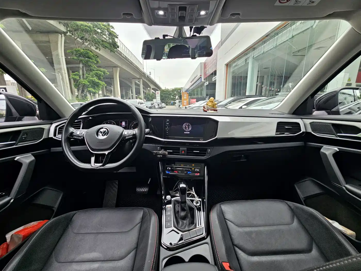 Volkswagen Tayron 2020 330TSI 2WD Luxury Smart Edition фото 8