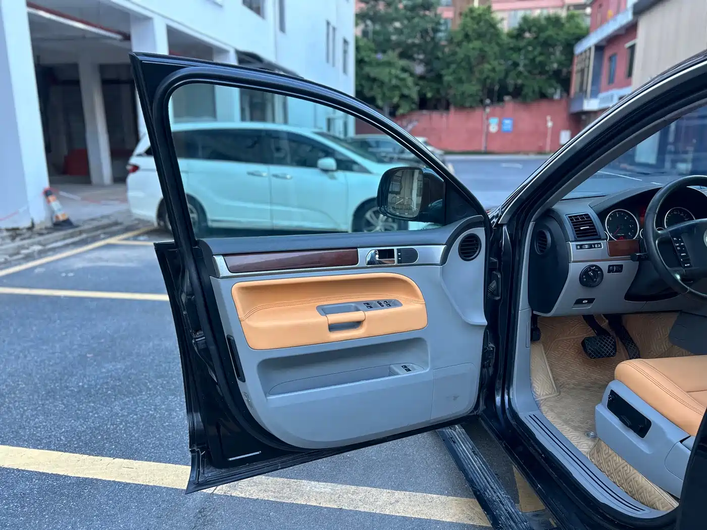 Volkswagen Touareg 2009 3.0T Diesel Standard фото 9