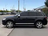 Фото 8 - Volkswagen Touareg