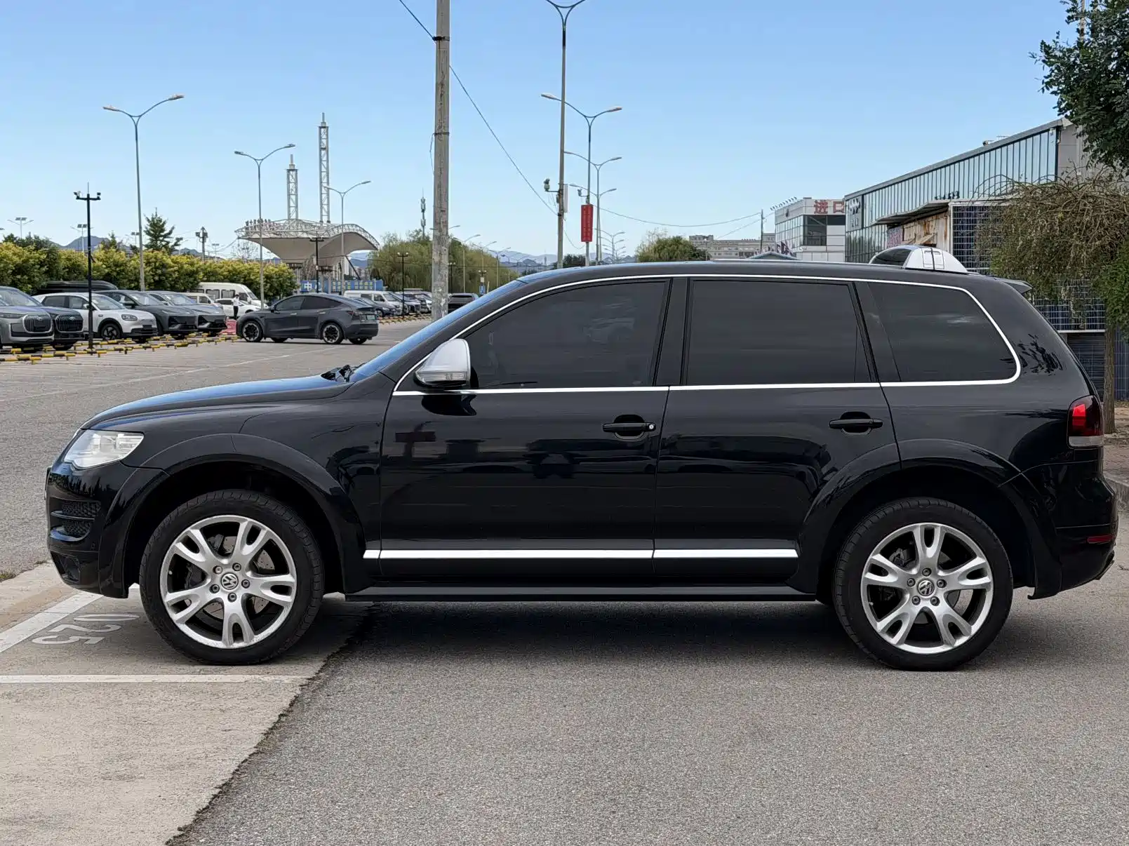 Фото 8 - Volkswagen Touareg