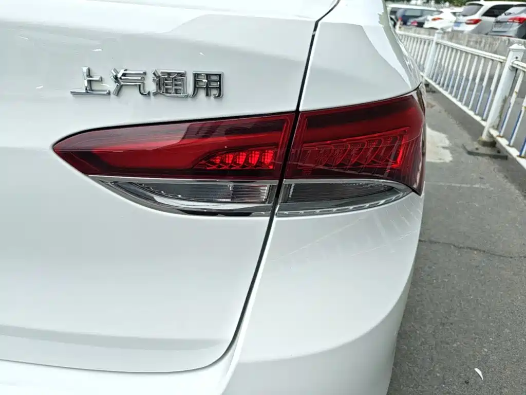 Фото 8 - Buick Excelle