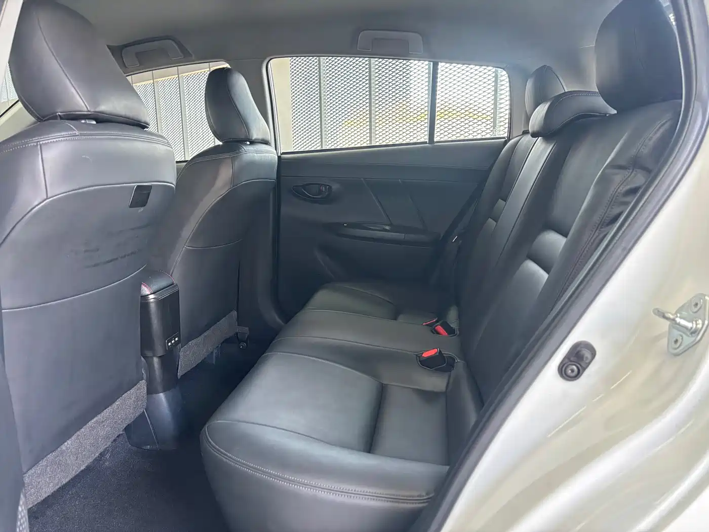 Toyota Vios FS 2022 1.5L 20th Anniversary Edition фото 12