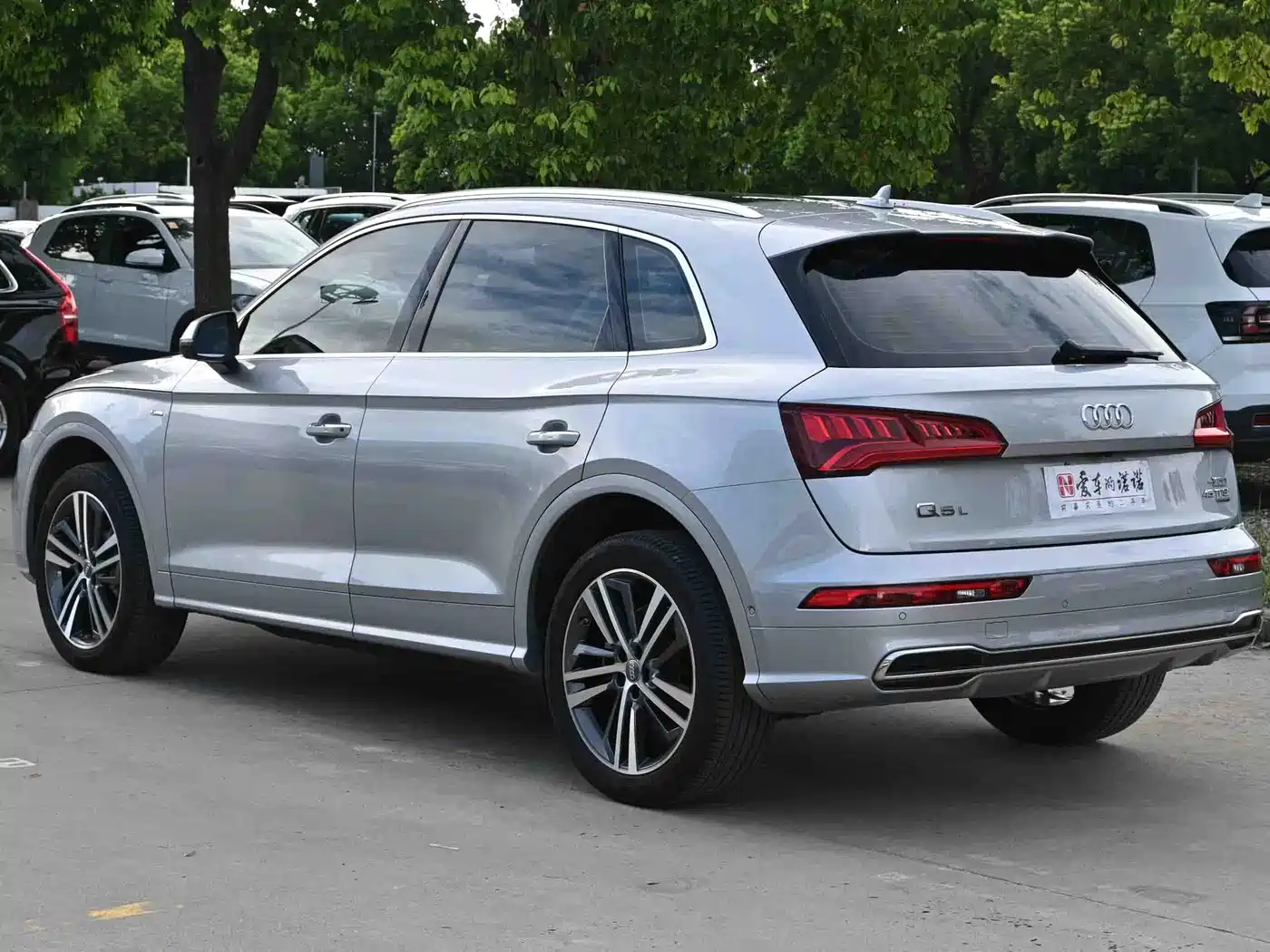 Фото 3 - Audi Q5L