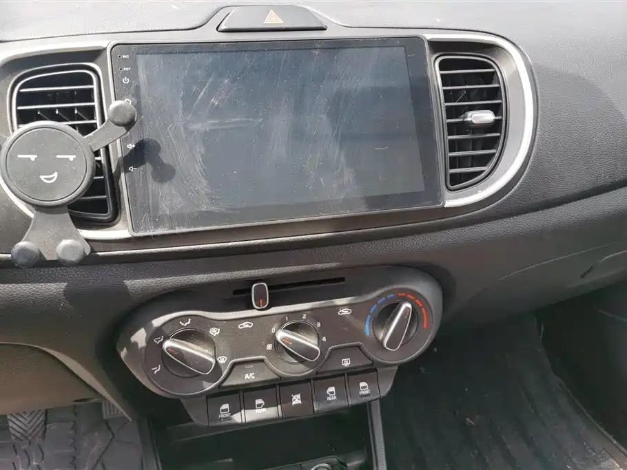 Kia Huan Chi 2017 1.4L Manual Smart Fashion фото 13
