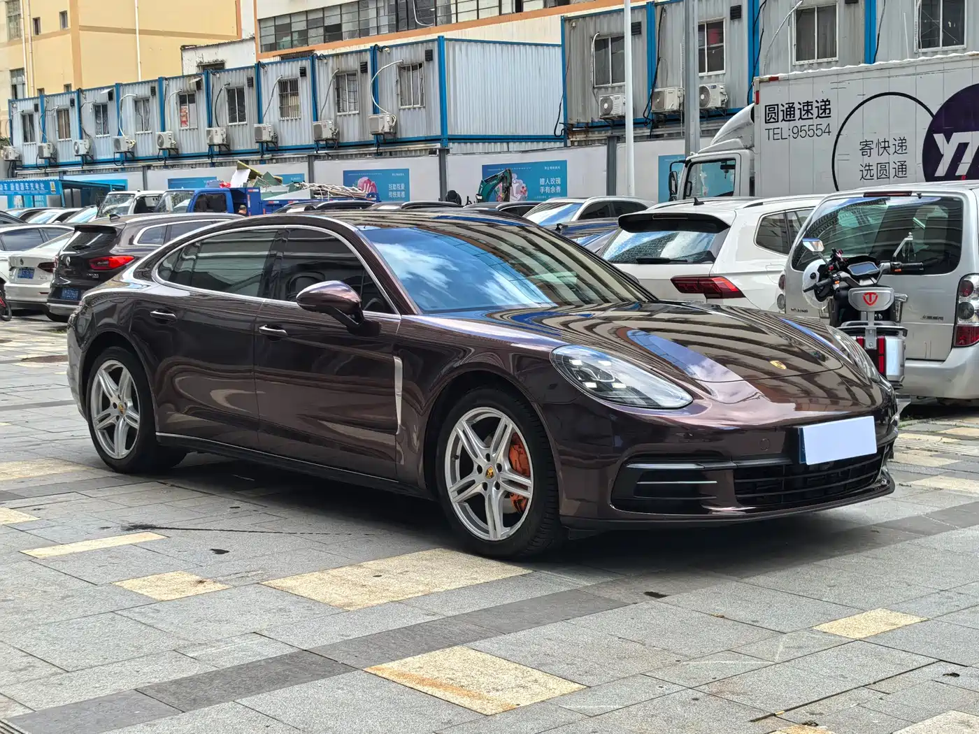 Porsche Panamera фото 12
