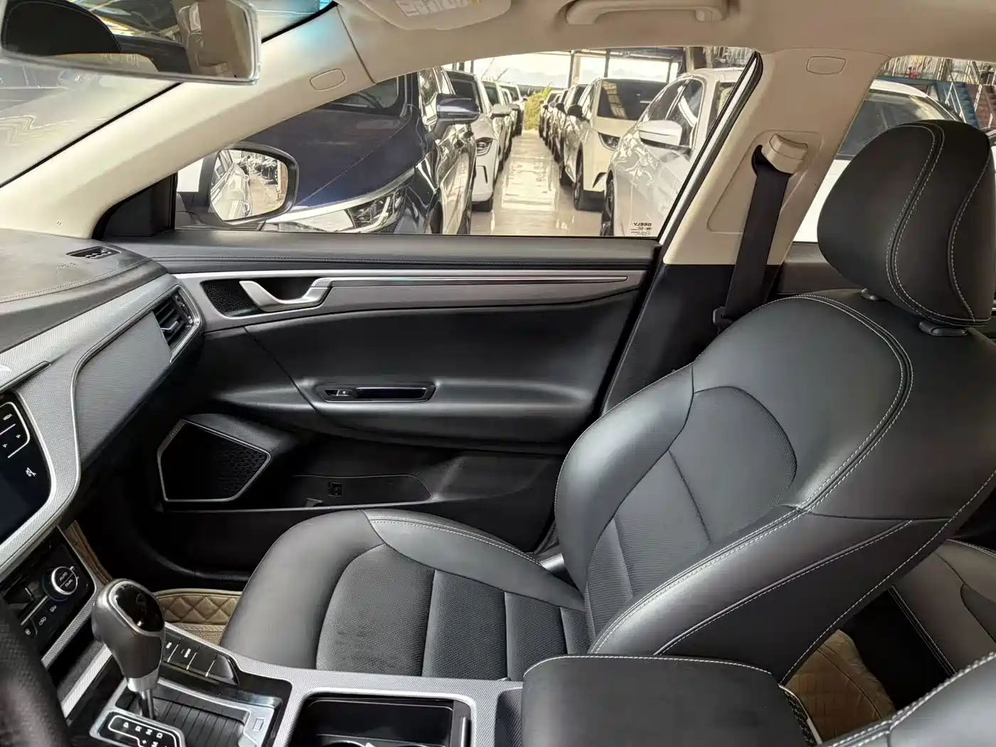 Geely Emgrand GL 2019 2019 1.4T CVT Elite Zhixiang Edition