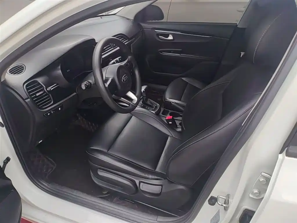 Kia K2 2017 Sedan 1.4L AT 15th Anniversary Special Edition GLS фото 15