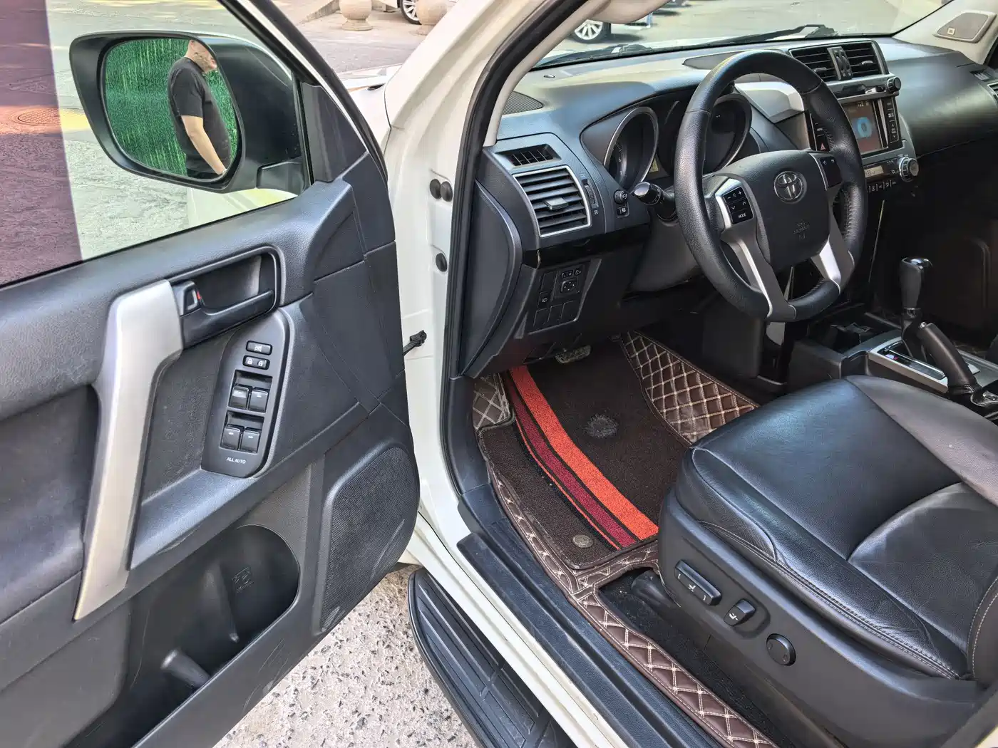Toyota Prado 2016 2.7L Auto Luxury Edition фото 7