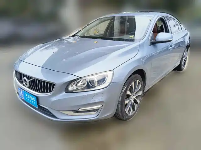 Volvo S60 2019 S60L T3 Smart Advance Edition — фото 1