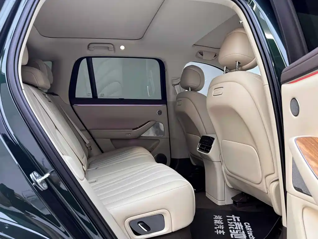 AITO Wenjie AITO M7 2026 2026 Extended Range Max AWD 5-seater
