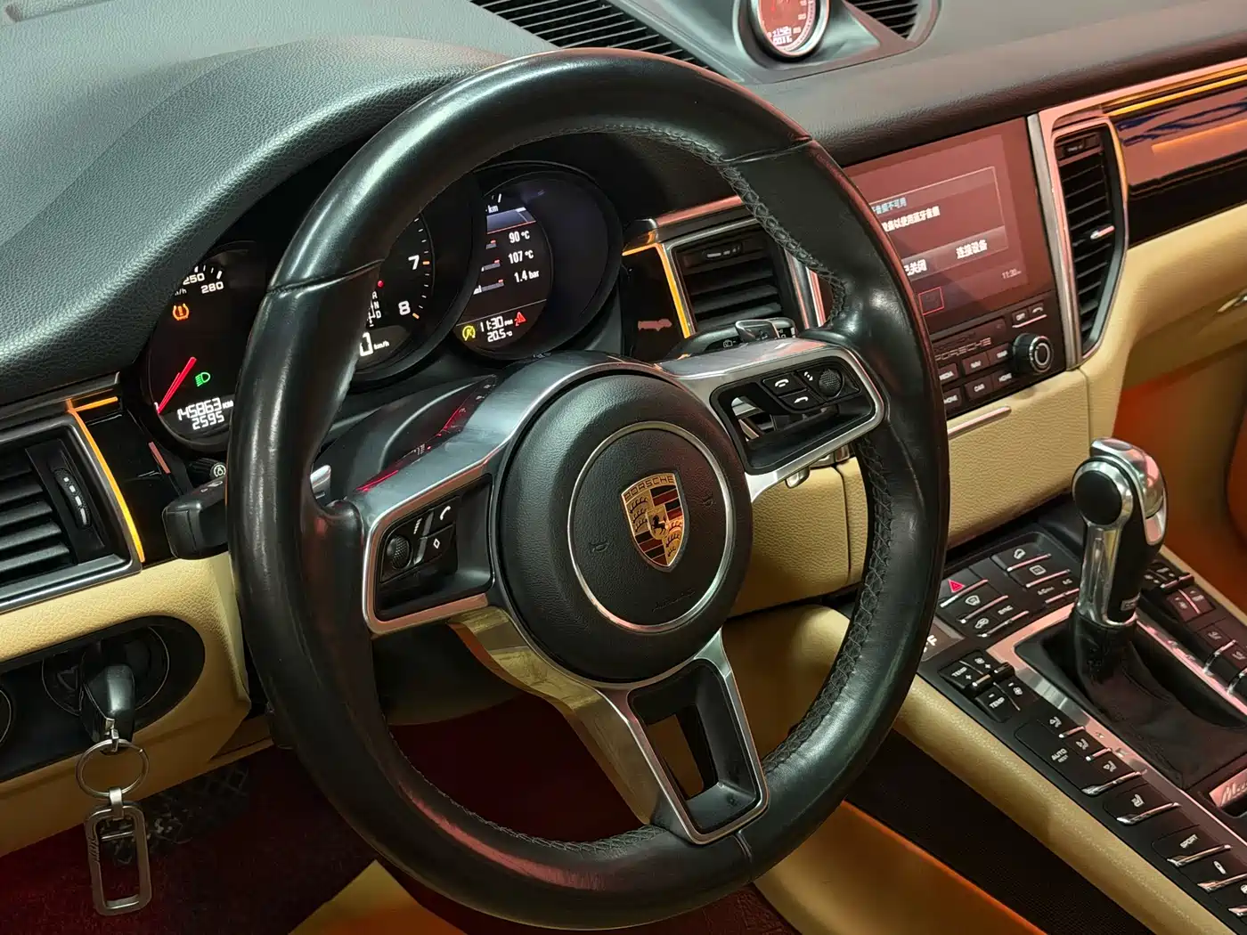 Porsche Macan 2017 Macan 2.0T фото 9