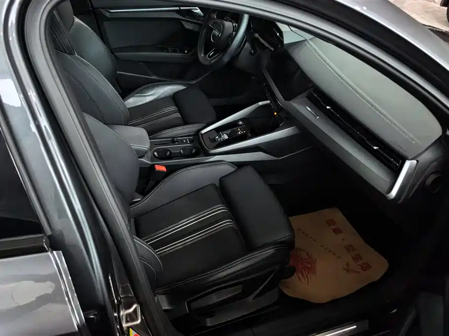 Audi A3 2022 A3L Limousine 35 TFSI Style Elegance фото 8