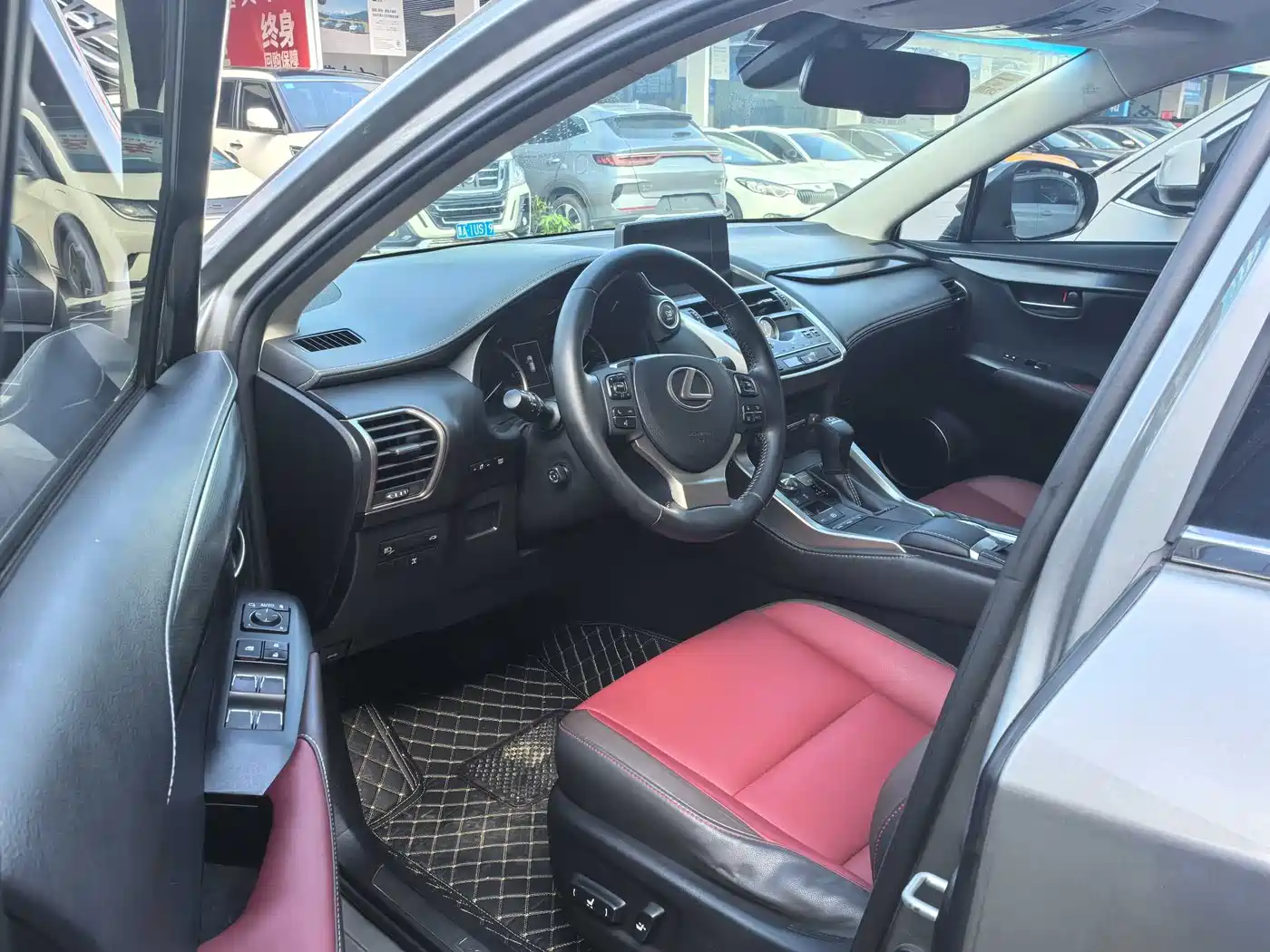 Lexus NX 2018 Model 300 AWD Fengshang Edition фото 5