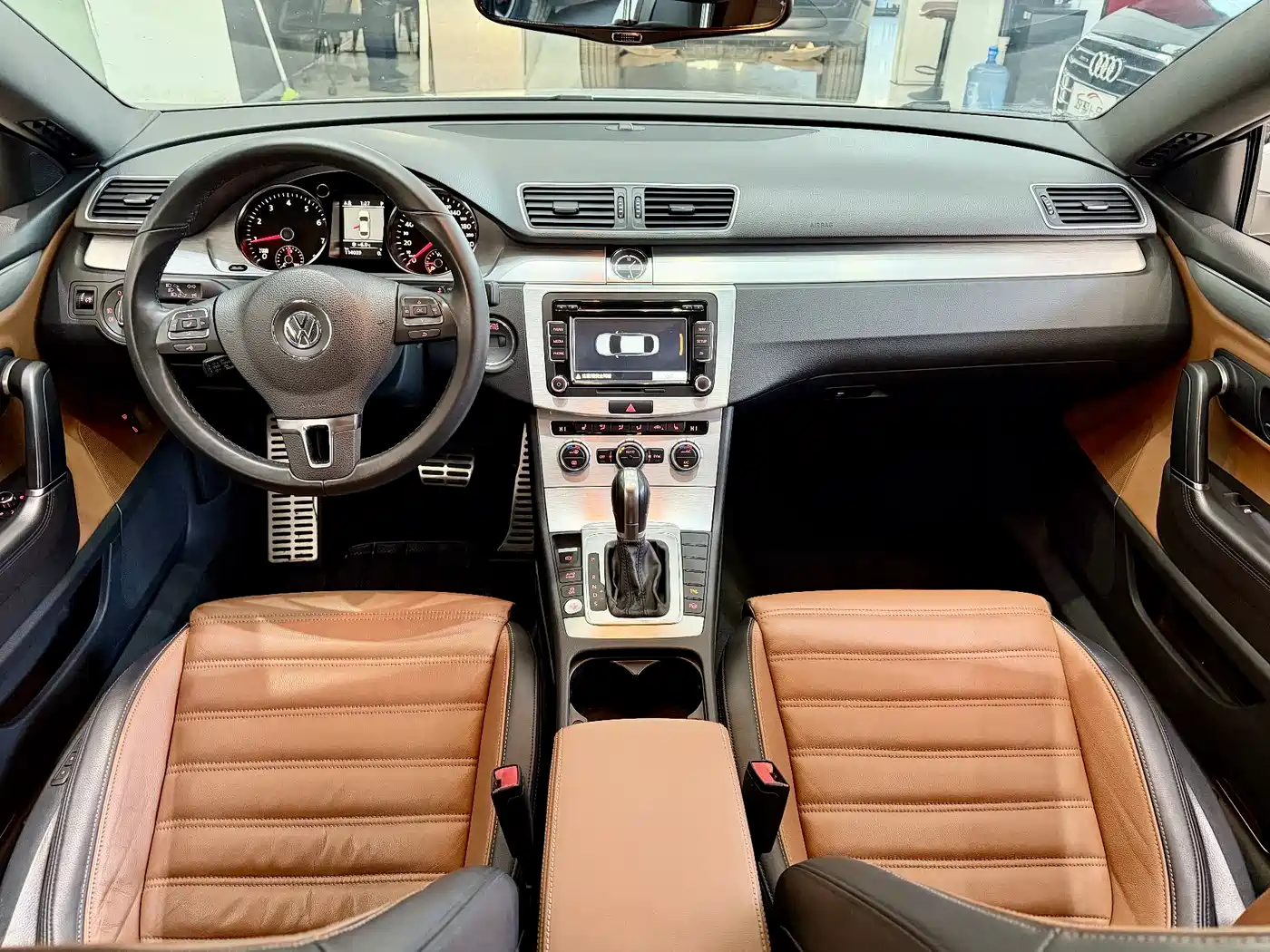 Volkswagen FAW-Volkswagen CC 2013 1.8TSI Luxury фото 6