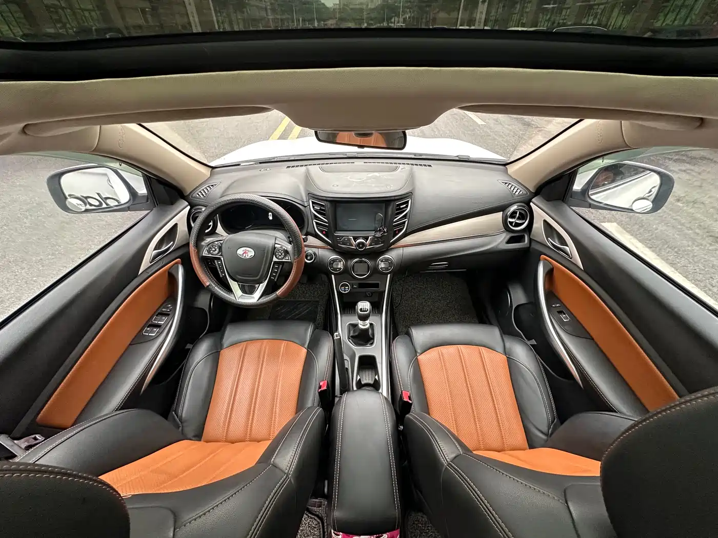 BYD Song 2016 1.5TI Manual Premium фото 9