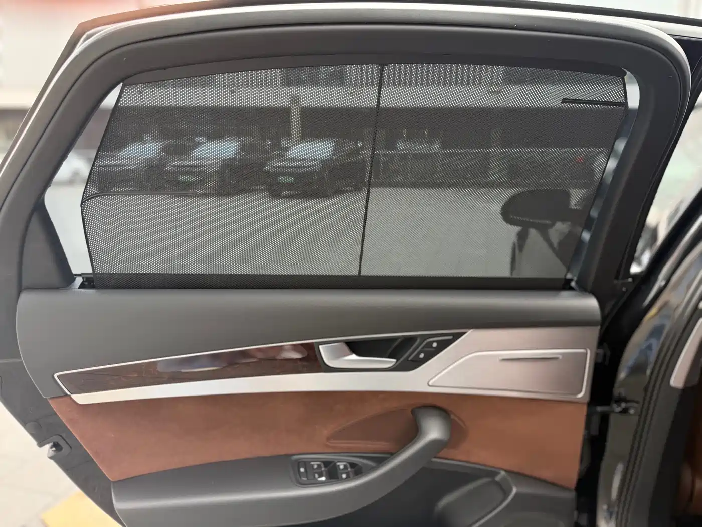 Audi A8 2016 A8L 45 TFSI quattro Comfort фото 11