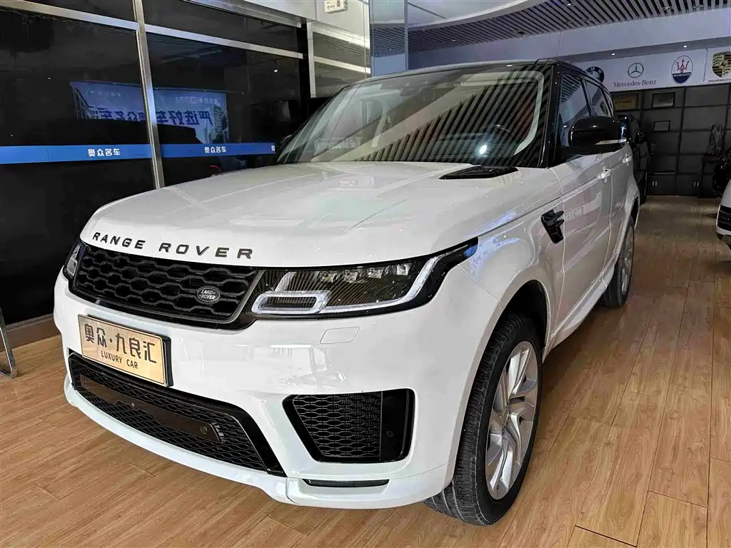 Land Rover Range Rover Sport 2020 3.0 L6 HSE DYNAMIC фото 3