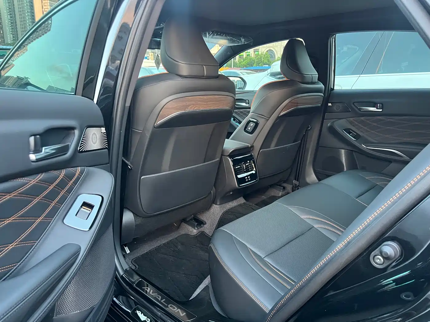 Toyota Avalon 2024 Model 2.0L Progressive Edition фото 9