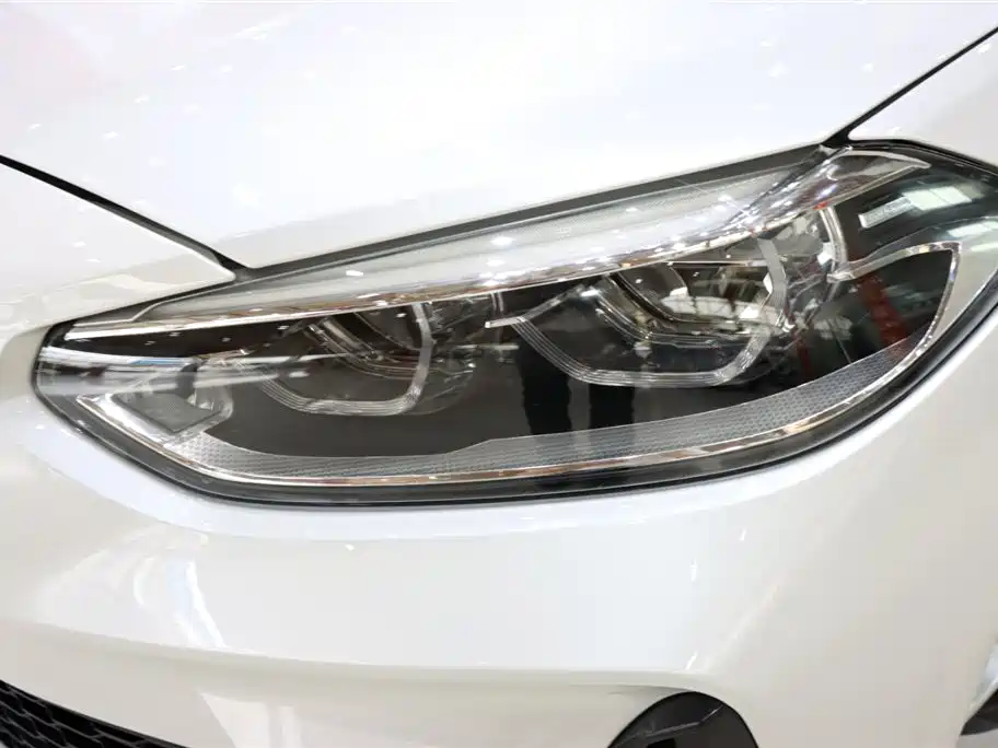 BMW 1 Series 2020 Model 120i M Sport Package фото 7