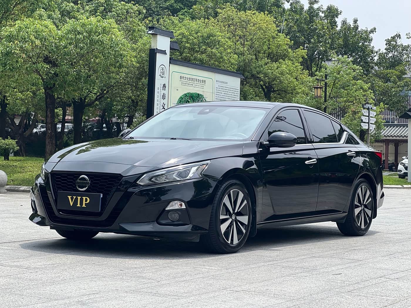 Nissan Teana