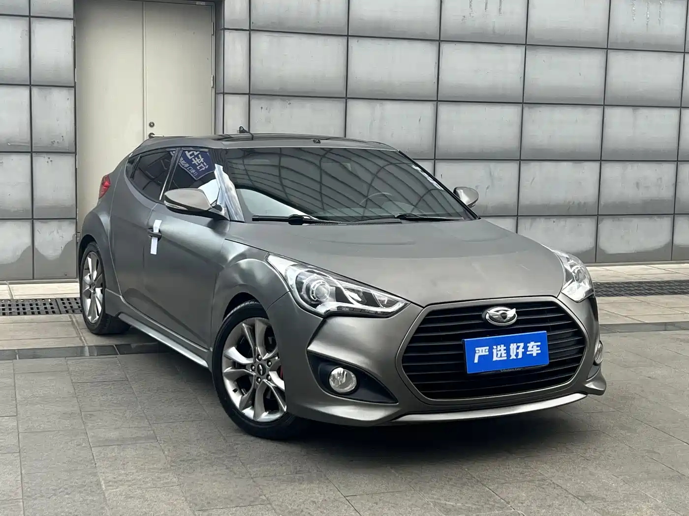 Hyundai Veloster 2015 1.6T Automatic Luxury Edition фото 3