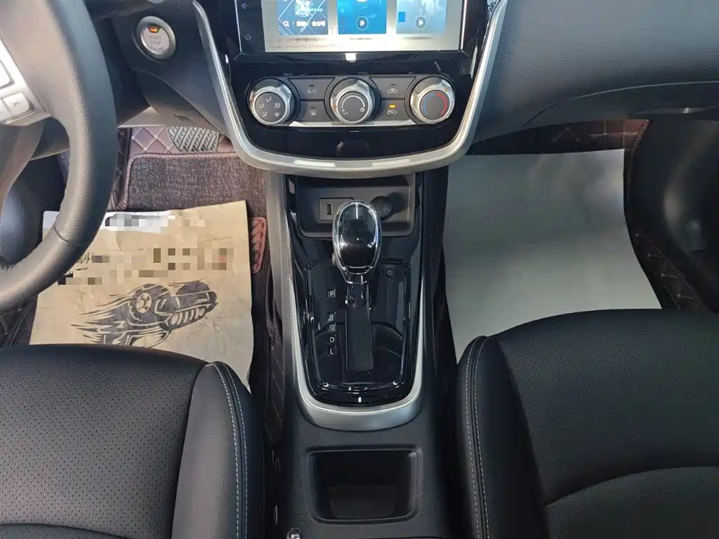 Nissan Tiida 2023 2024 1.6L CVT Smart Drive Edition