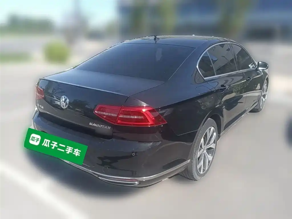 Volkswagen Magotan 2018 330TSI DSG Premium фото 12