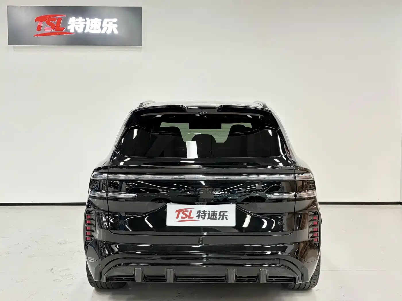 ZEEKR 8X 2026 2026 Model Dark Edition 5-Seater
