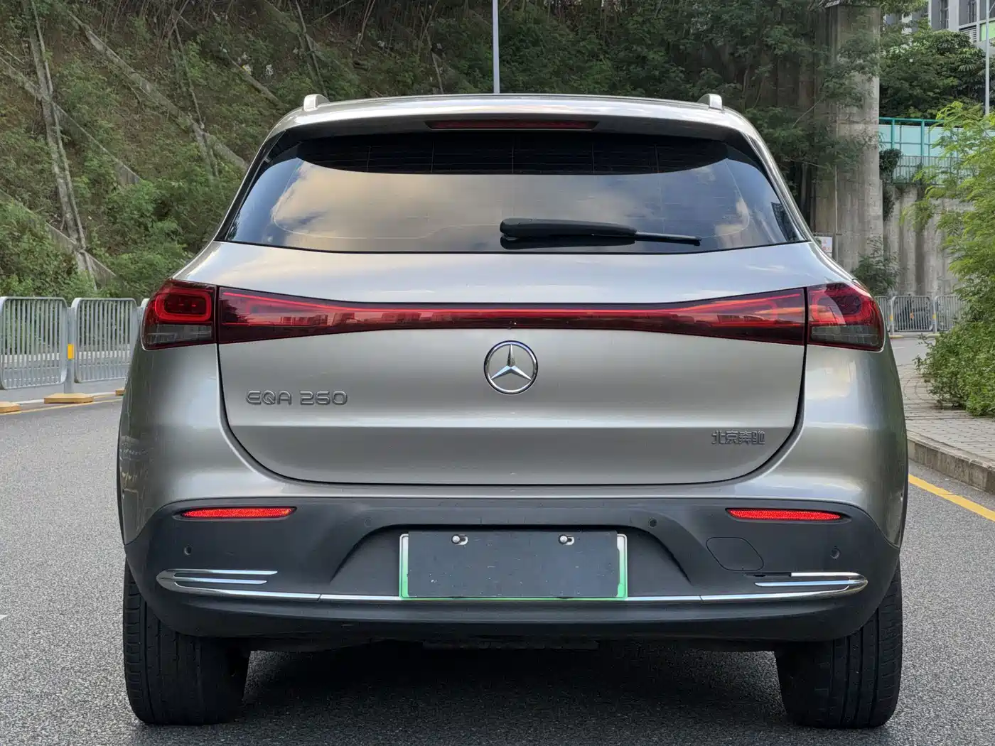 Mercedes-Benz EQA 2023 2022 EQA 260