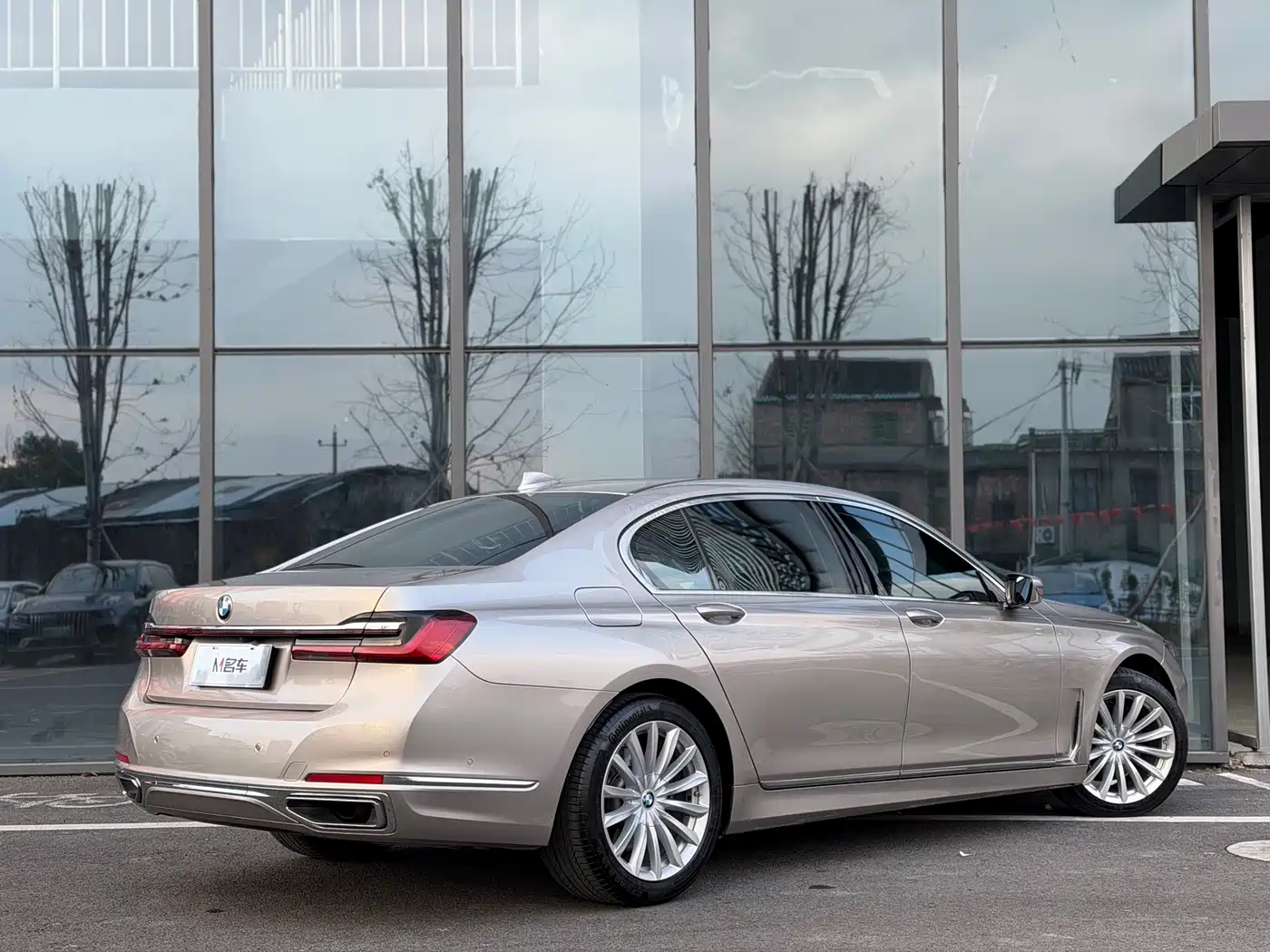 BMW 7 Series 2019 730Li Luxury Package фото 5