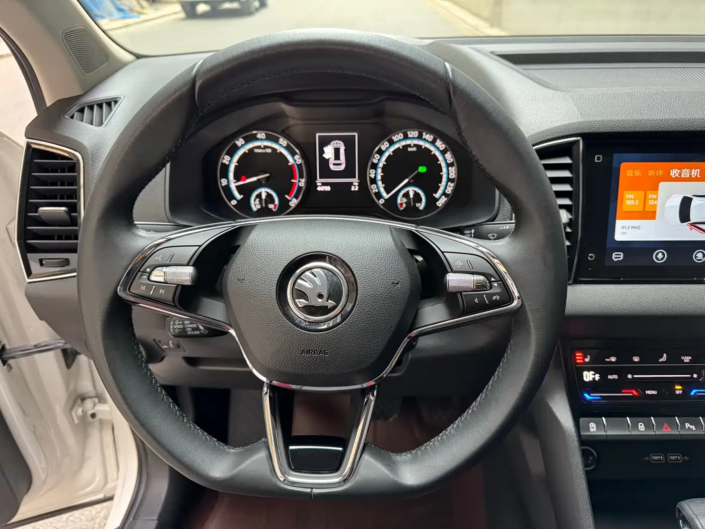 Škoda Karoq 2022 TSI280 Premium фото 9