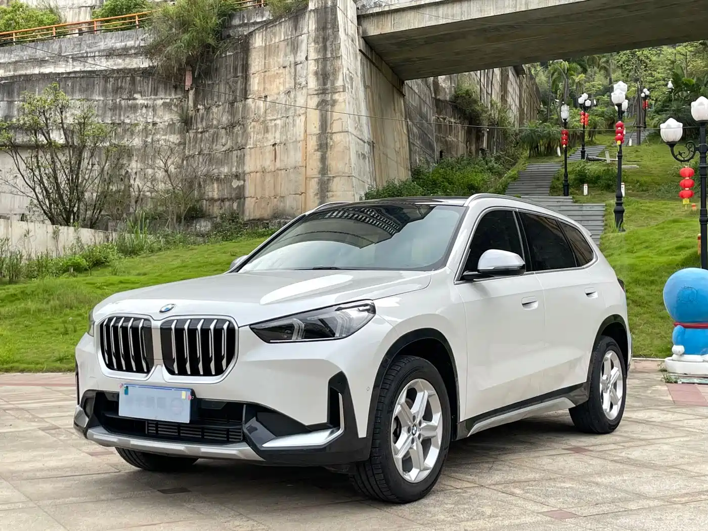 BMW X1 2024 2023 sDrive20Li X Design Package