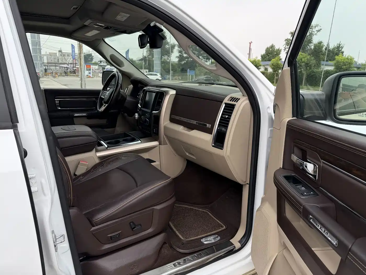 RAM Trucks 2014