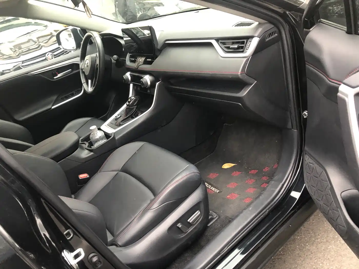 Toyota Wildlander New Energy 2023 High Performance 2.5L AWD Turbo Edition фото 11