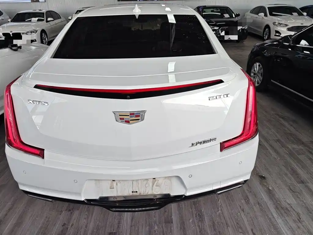 Cadillac XTS 2018 28T Elite фото 12