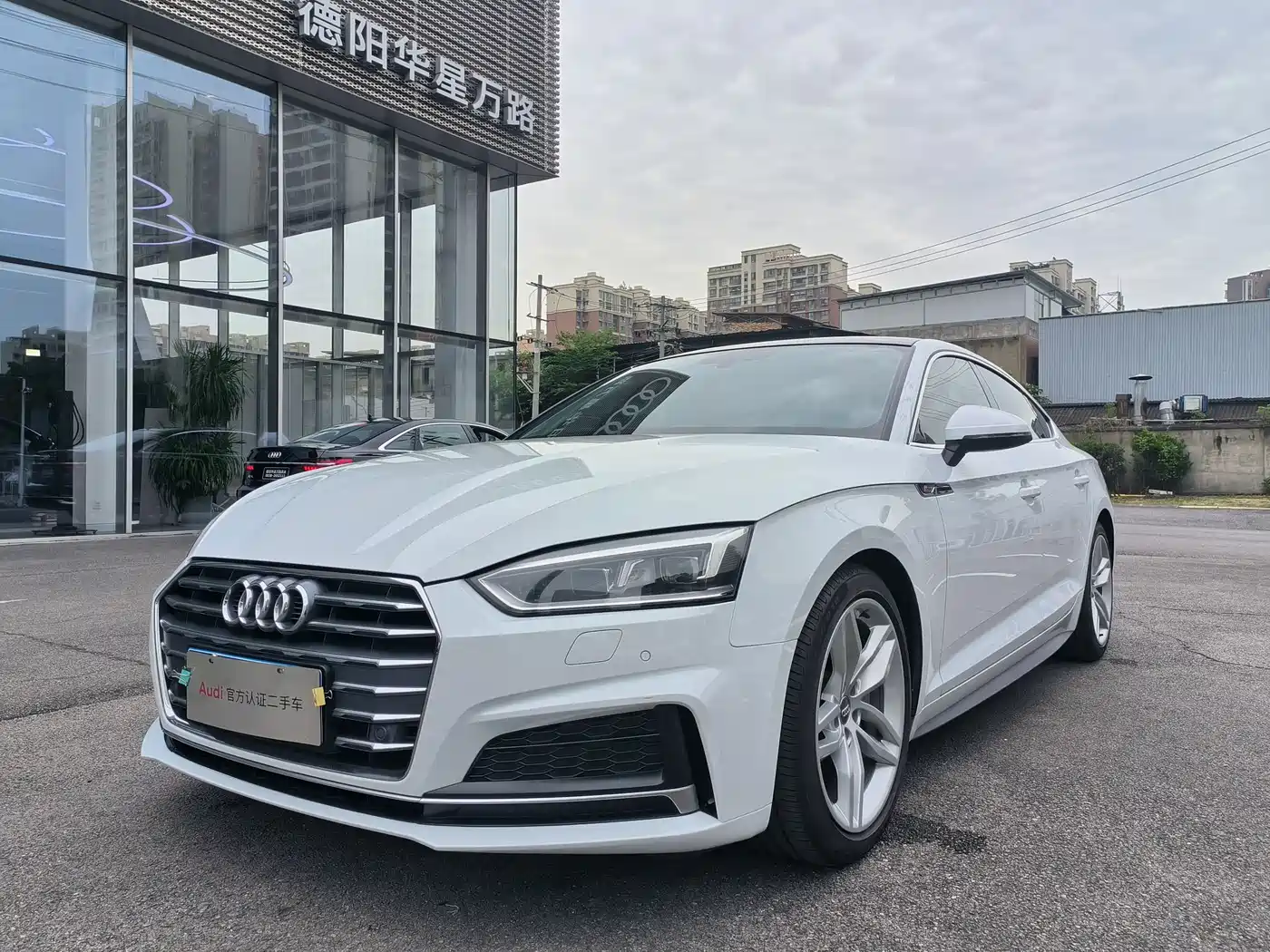 Audi A5 (Import) 2017 Sportback 45 TFSI Fashion