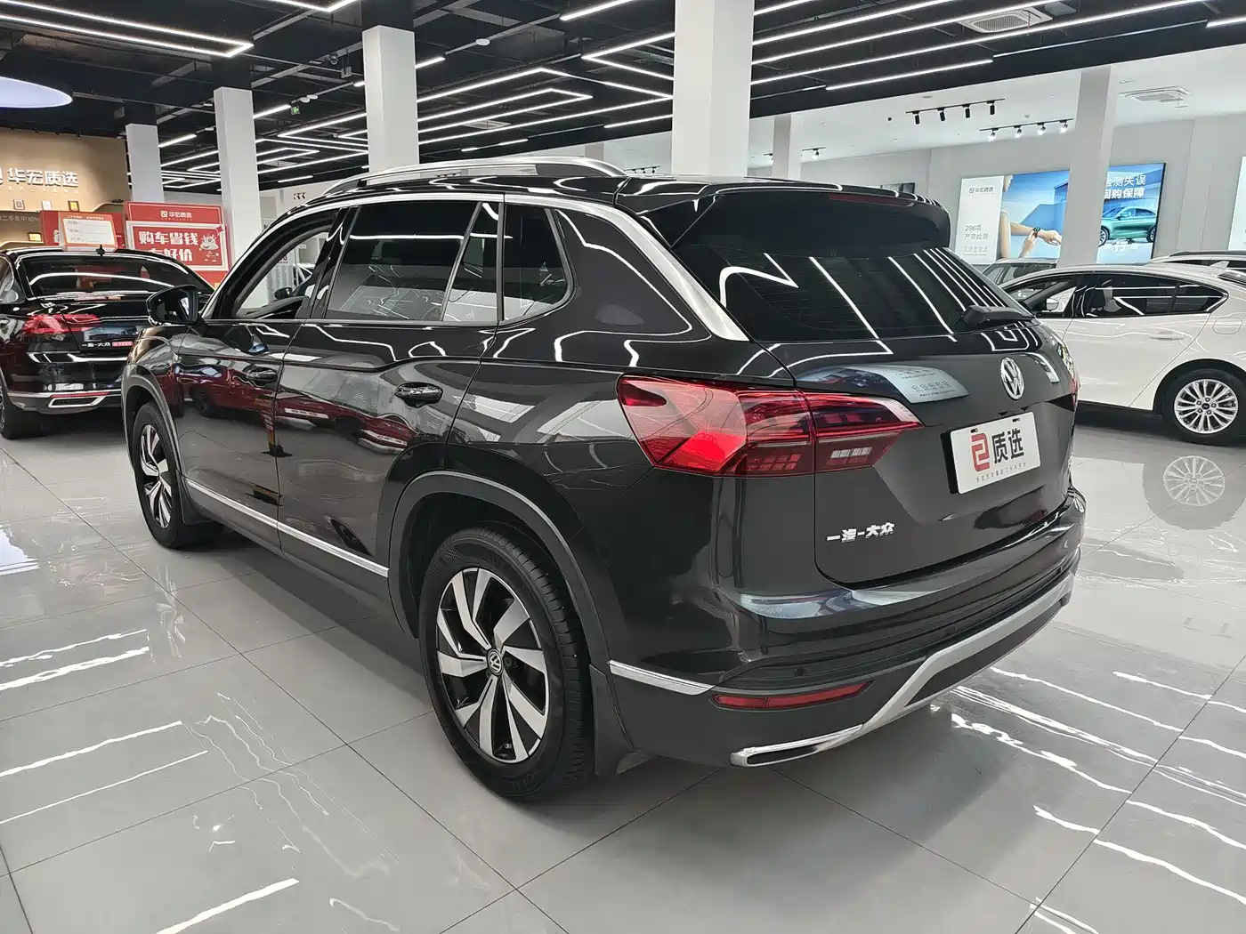 Volkswagen Tayron 2019 330TSI 2WD Luxury China VI фото 10