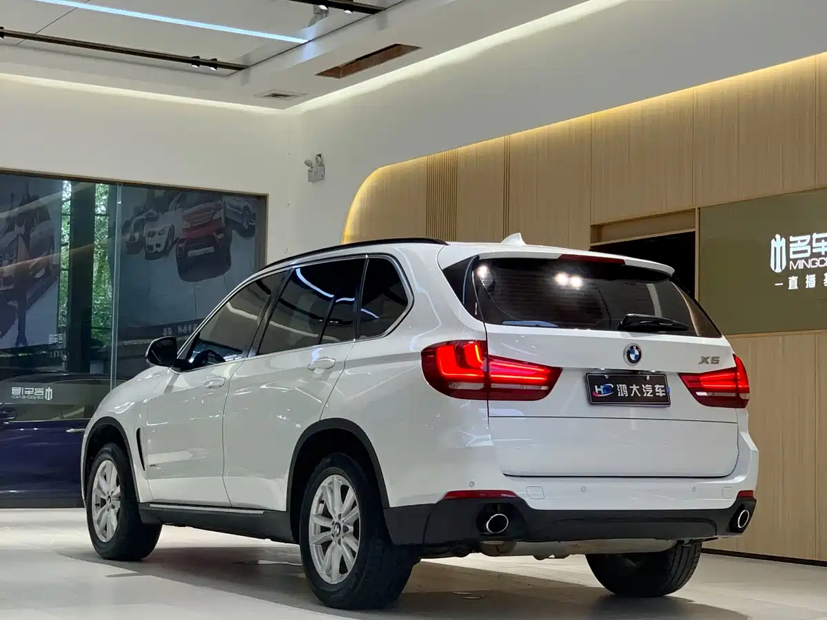 BMW X5 (Import) 2015 xDrive28i фото 5