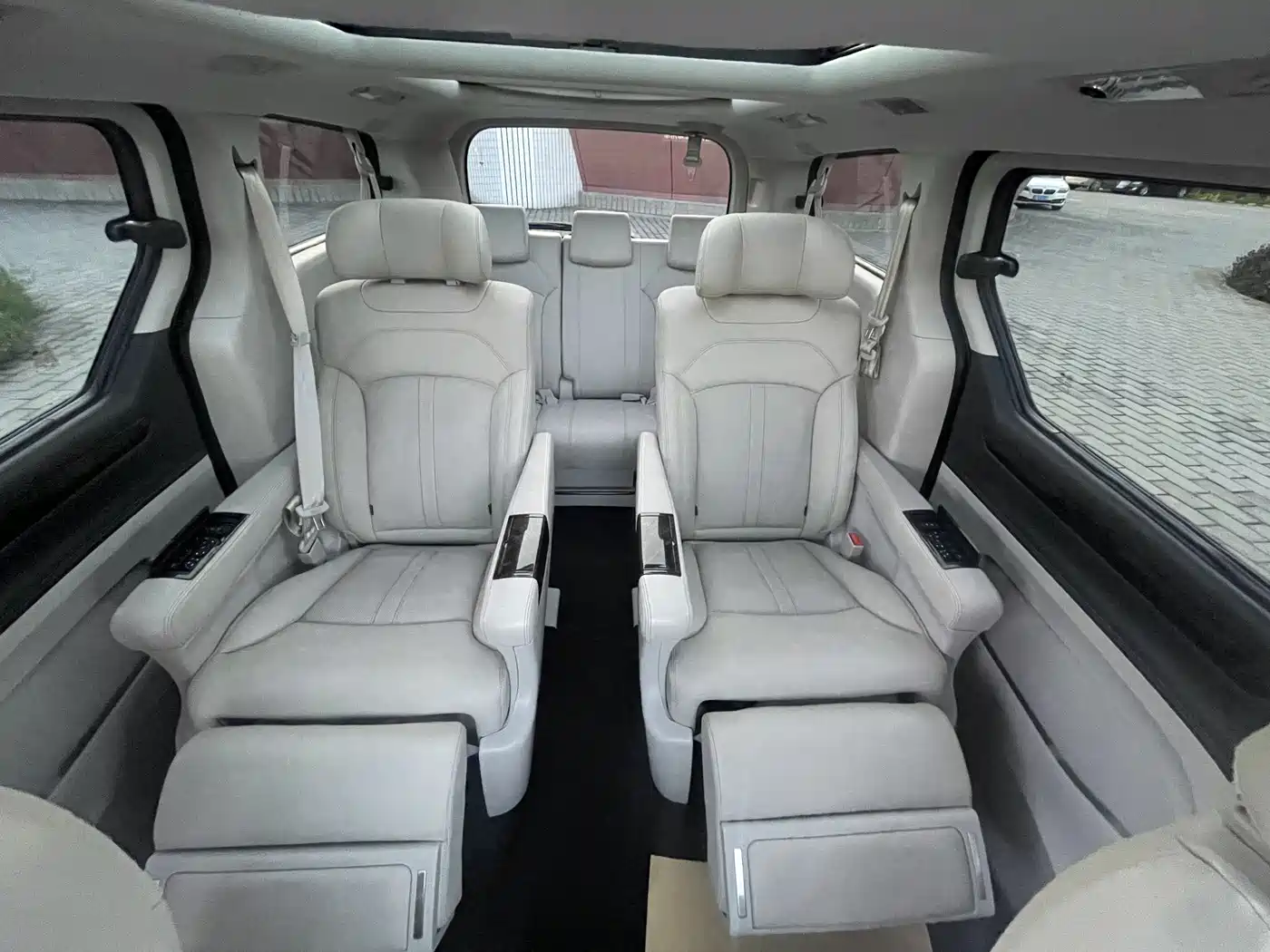 SAIC Maxus Maxus G10 2016 2.0T Automatic Flagship фото 21