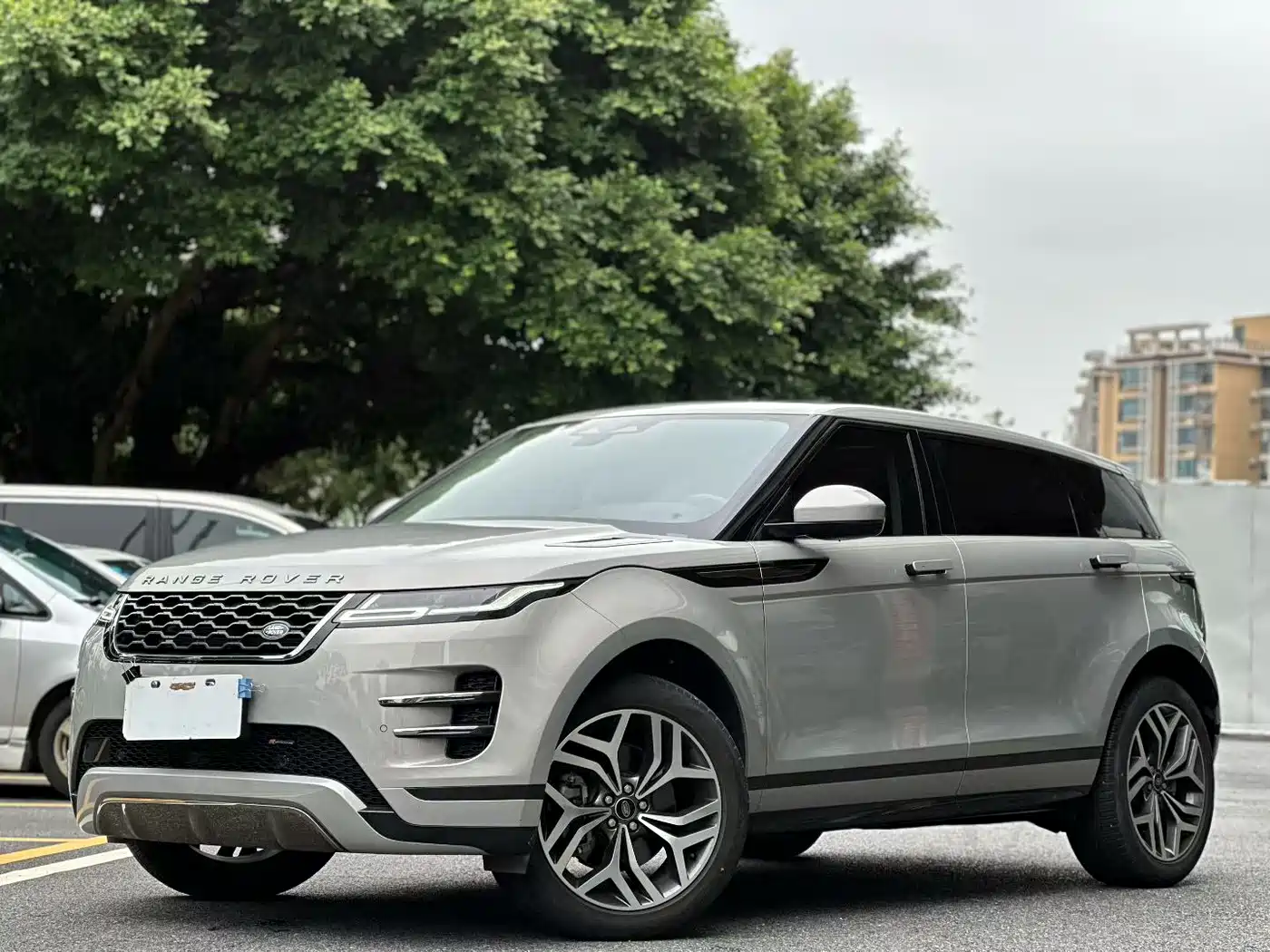 Land Rover Range Rover Evoque 2023 Range Rover Evoque L 249PS Luxury Edition