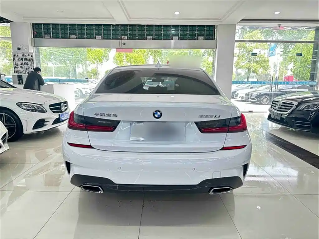 BMW 3 Series 2021 Second Facelift 325Li M Sport Package фото 8