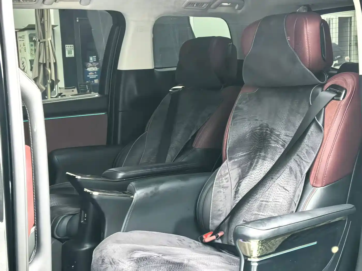 GAC Trumpchi Trumpchi E9 2025 2025 Model E9 Super Fast Charging Champion