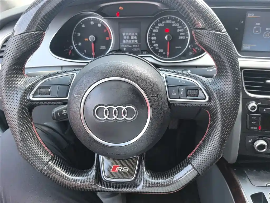 Audi A4L 2015 35 TFSI Auto Comfort фото 7
