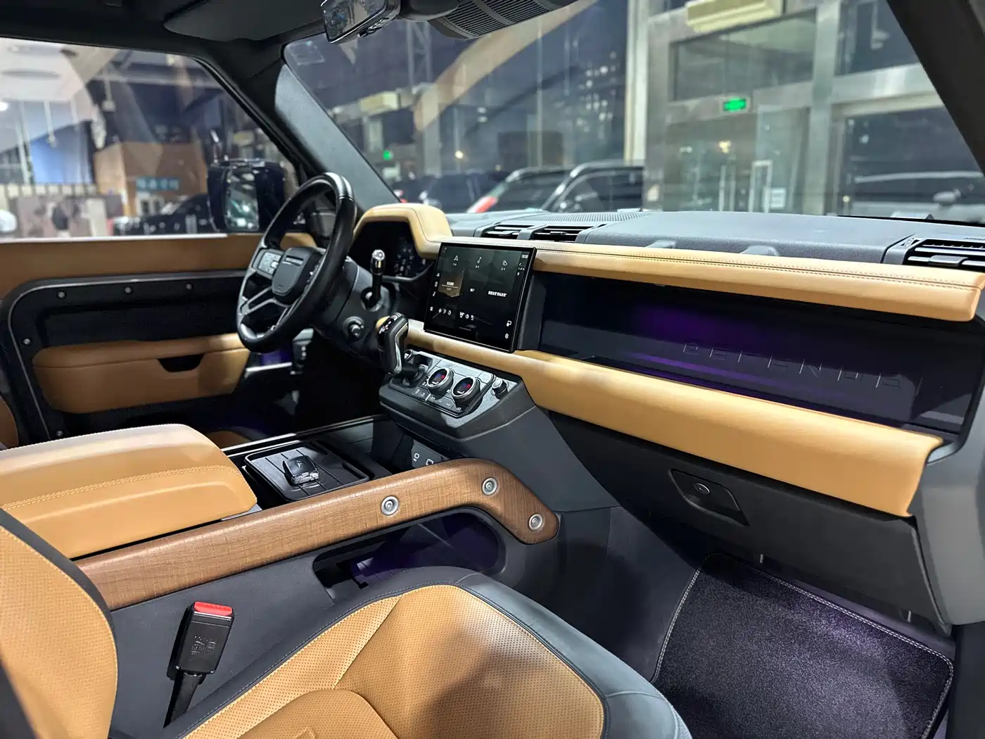 Land Rover Defender 2022 110 P400 X фото 44