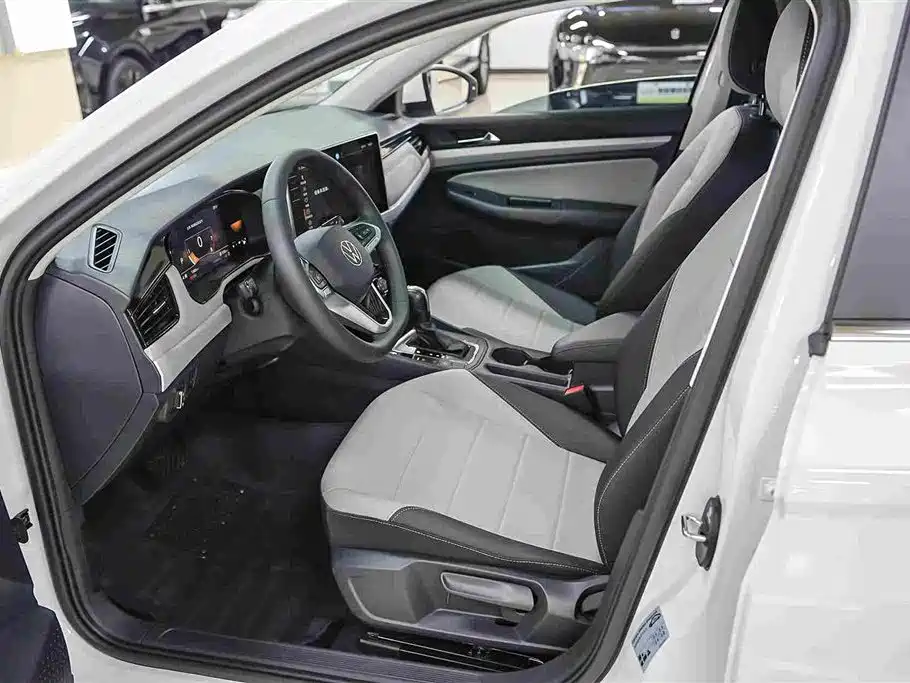 Volkswagen Bora 2026 2026 200TSI DSG Navigation Edition