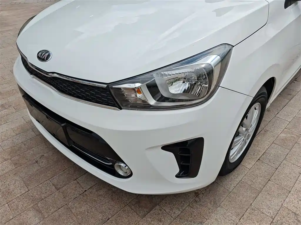 Kia Huan Chi 2019 1.4L Manual Smart Value Edition China VI фото 24