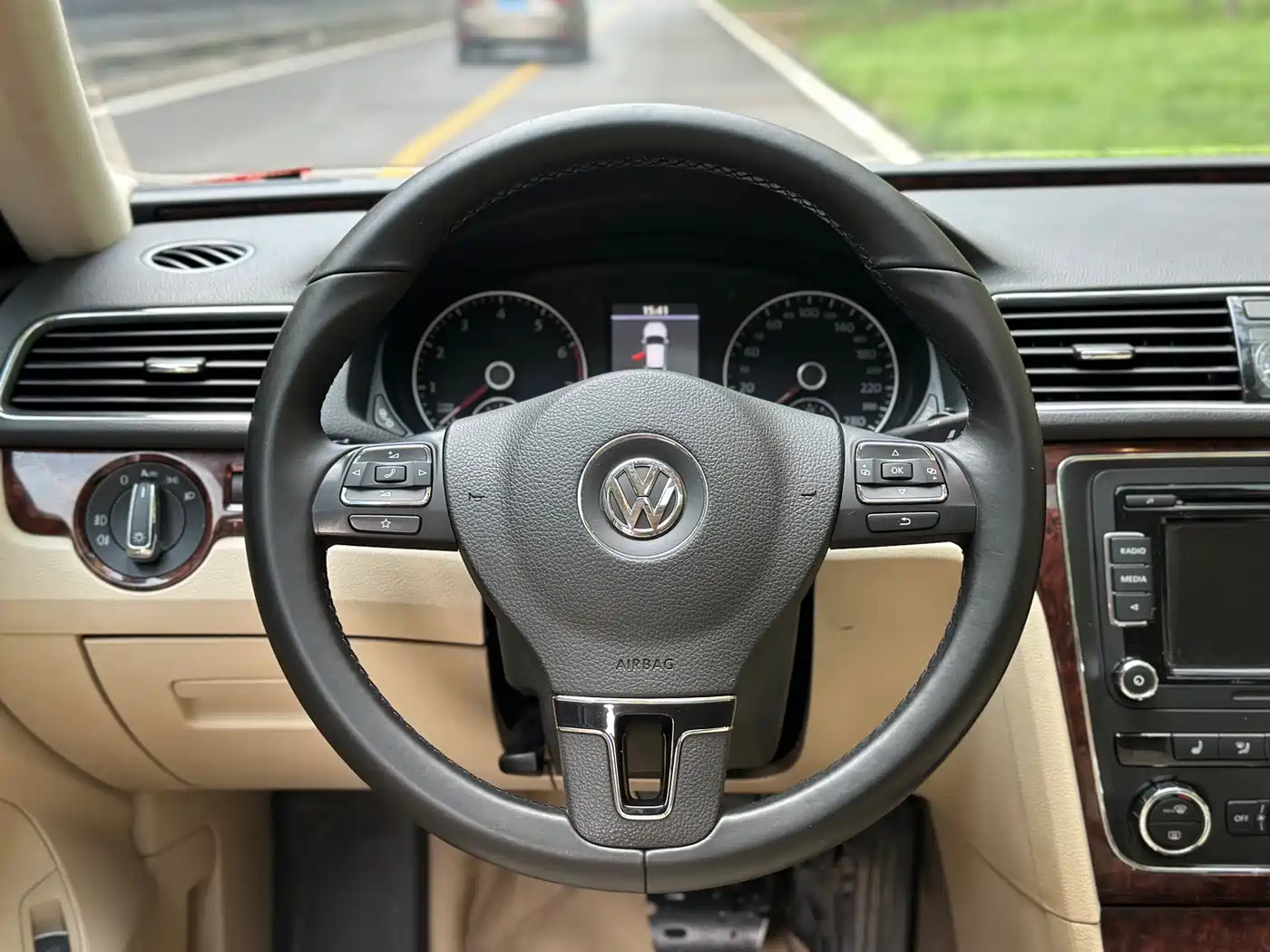 Volkswagen Passat 2013 2013 1.8TSI DSG Yuzun