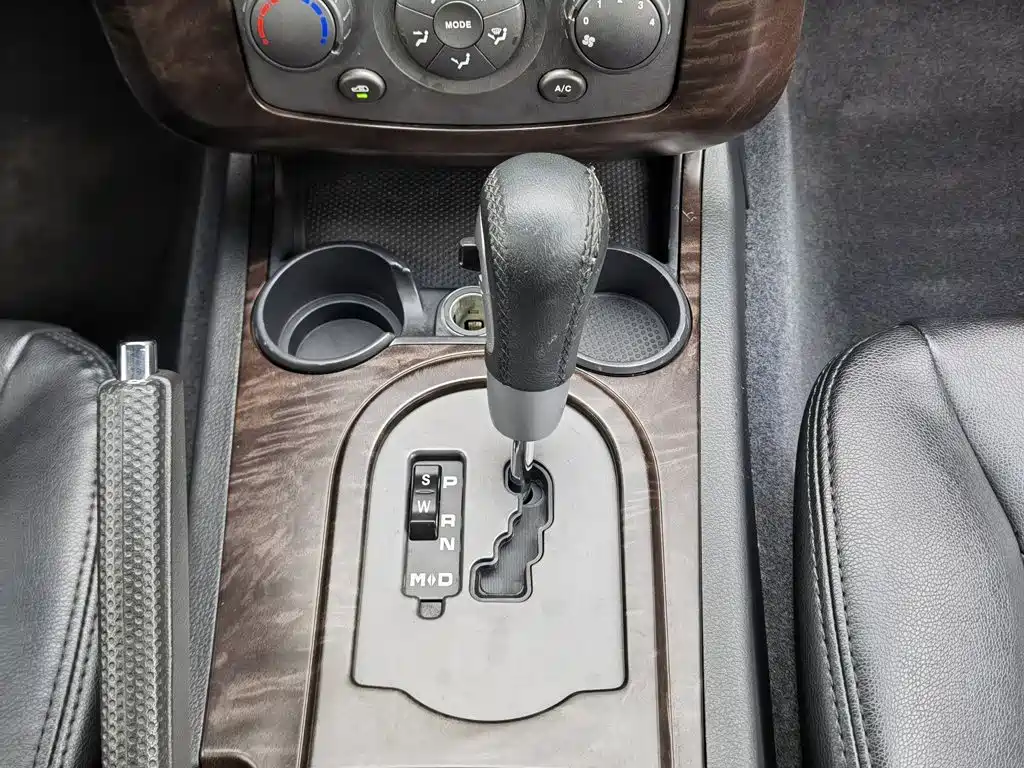Roewe W5 2016 2014 1.8T 2WD Automatic Victory Special Edition