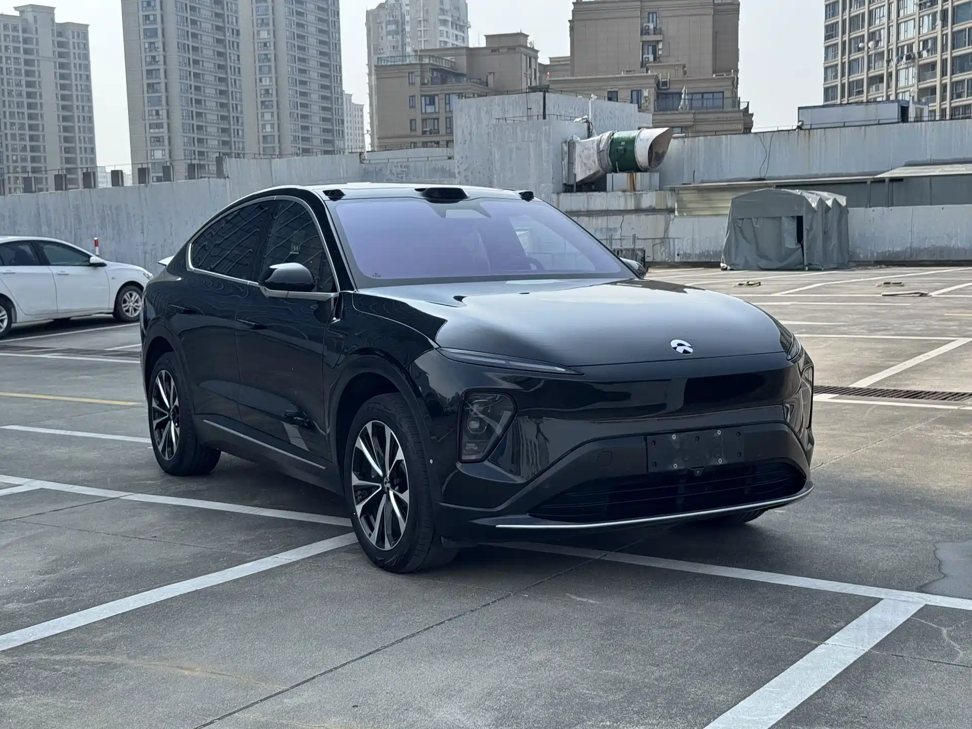 Фото 3 - NIO EC7