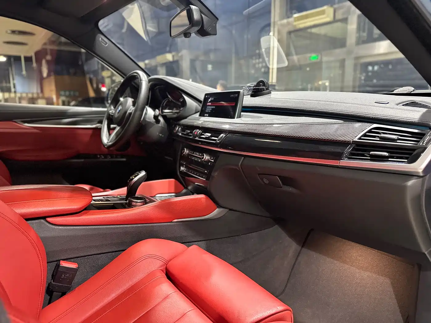 BMW X6 2017 xDrive35i M Luxury Sport фото 38